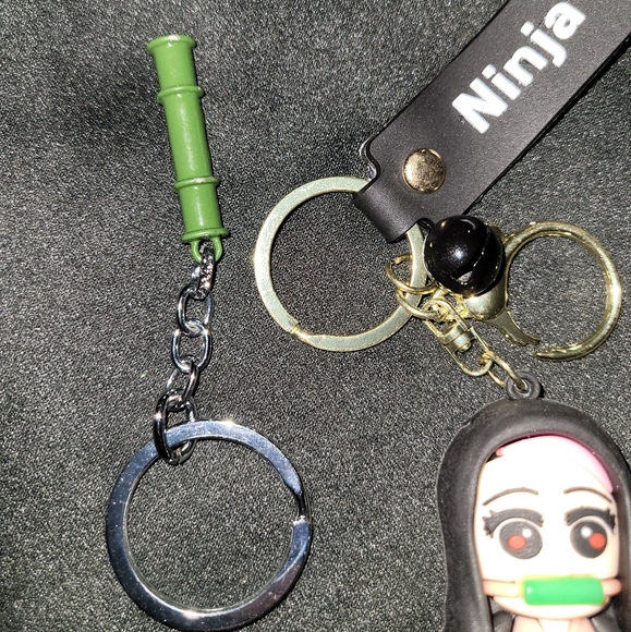 New Ninja Warrios Key Chain~Anime~Vampire Slayer - Picture 5 of 7